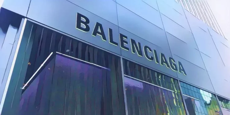 Balenciaga's U.S. stores to accept payments in BTC and ETH starting in June - ai balenciagas-u-s-stores-to-accept-payments-in-btc-and-eth-starting-in-june