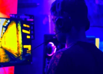 why-some-games-just-work-better-online