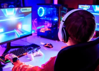 What Things Does a Beginner YouTube Gamer Need?