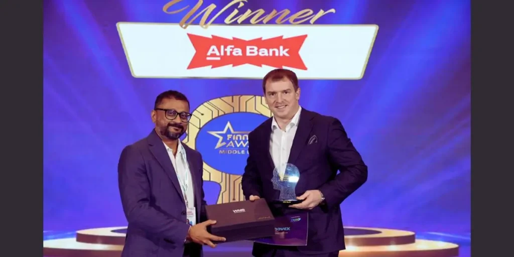 The Cashless Future: How Technologies and Non-Financial Services Are Transforming Business